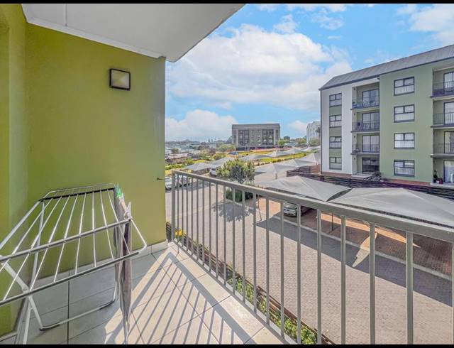 2 BEDROOM APARTMENT FOR SALE IN WITFIELD